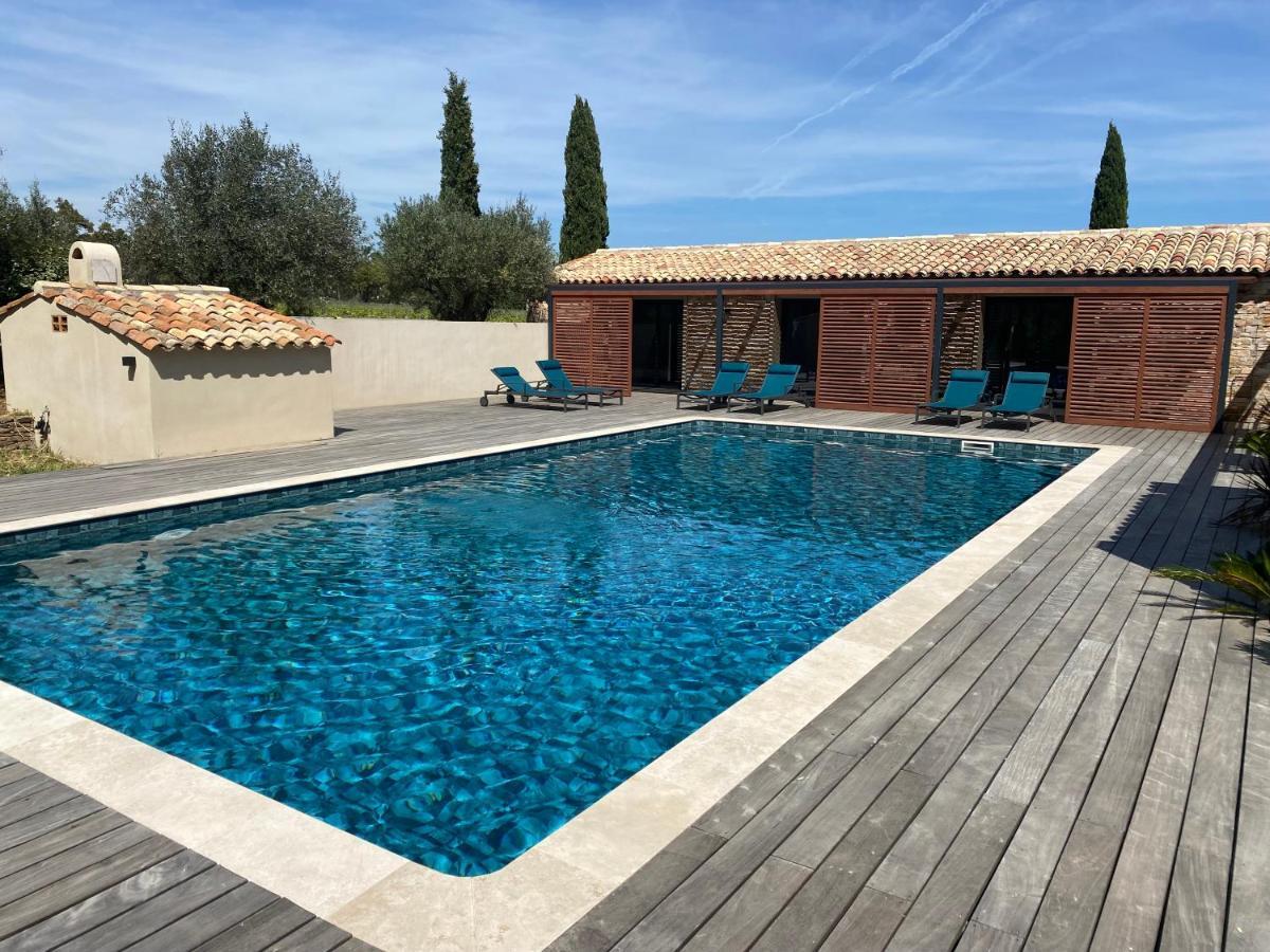 Magnifique Villa Avec Piscine Au Coeur Des Vignes Cogolin Ngoại thất bức ảnh